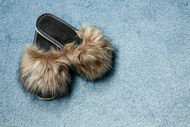 So real fur store slippers